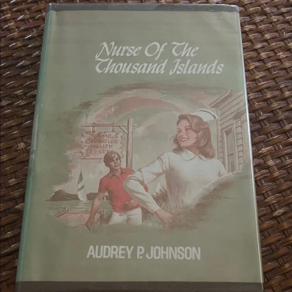 #0973+ Nurse of the Thousand Islands Book